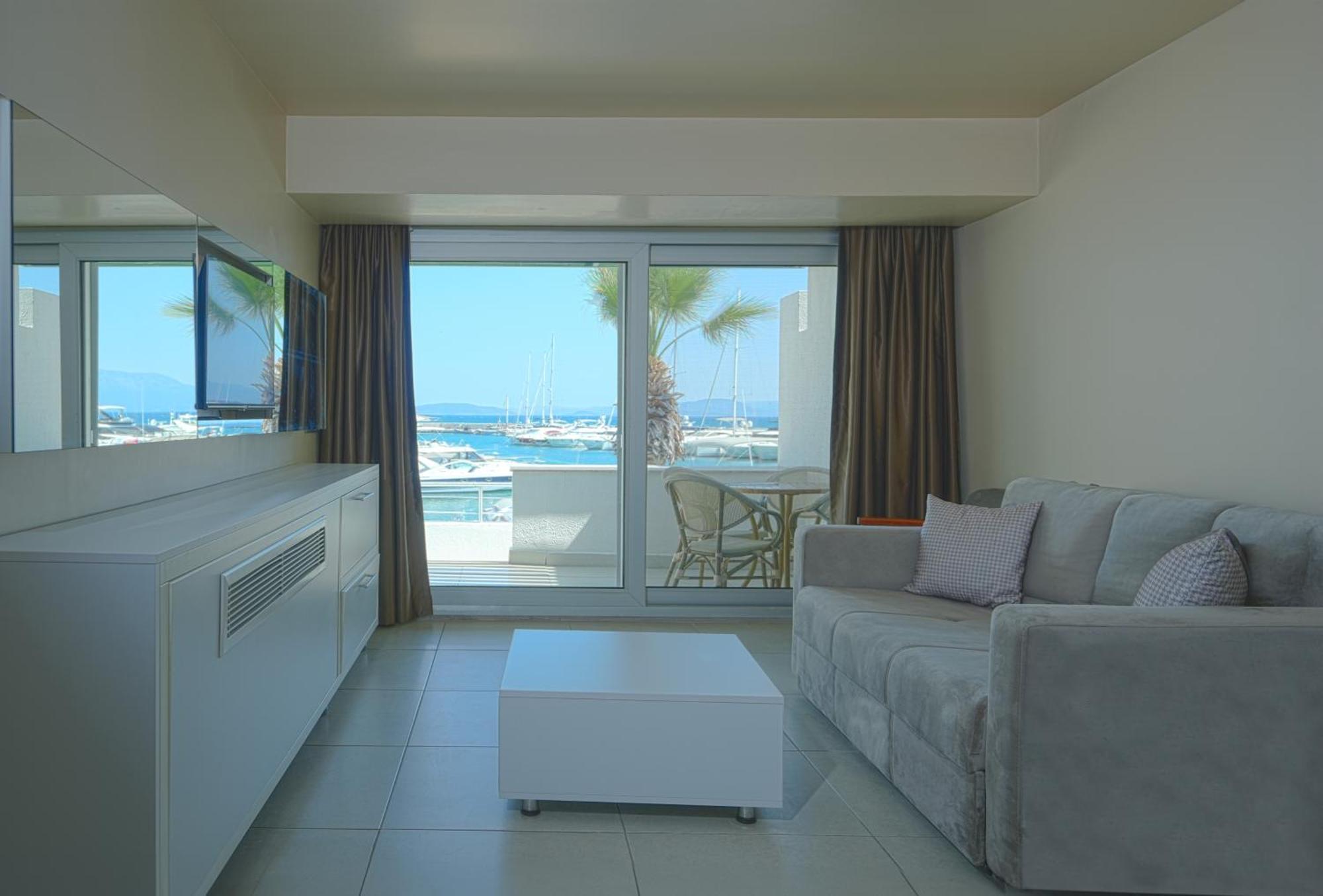 Altin Yunus Hotel & Spa - Çeşme Exterior foto